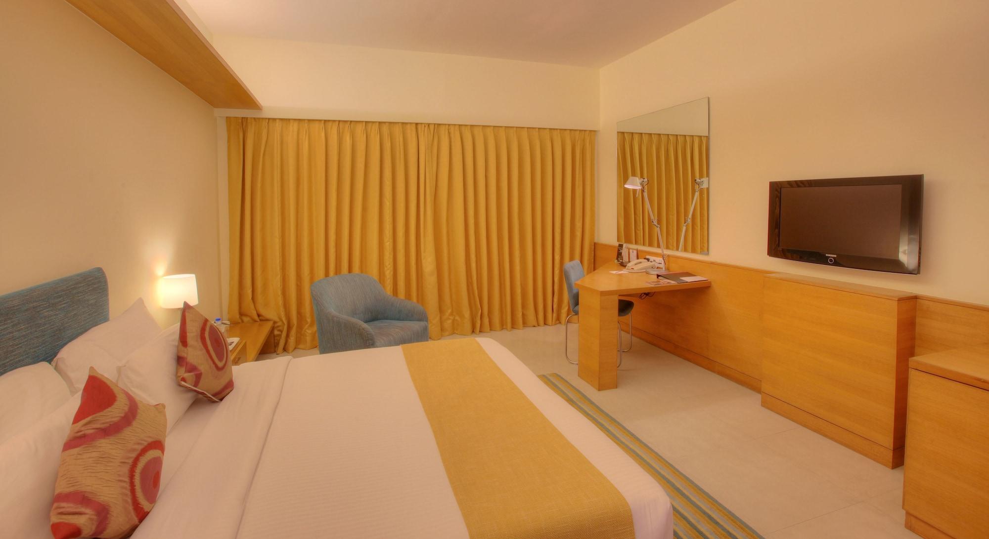 Hotel Parc Estique Pune Luaran gambar