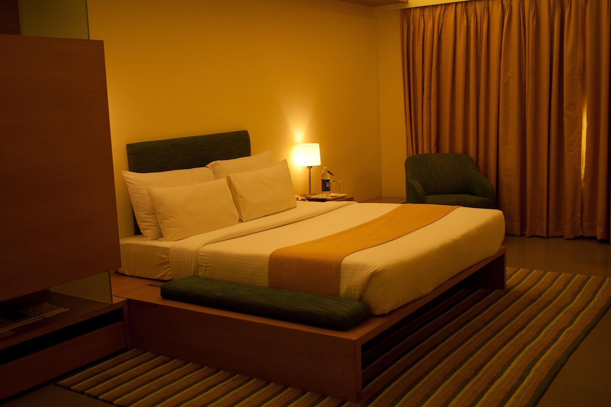 Hotel Parc Estique Pune Luaran gambar