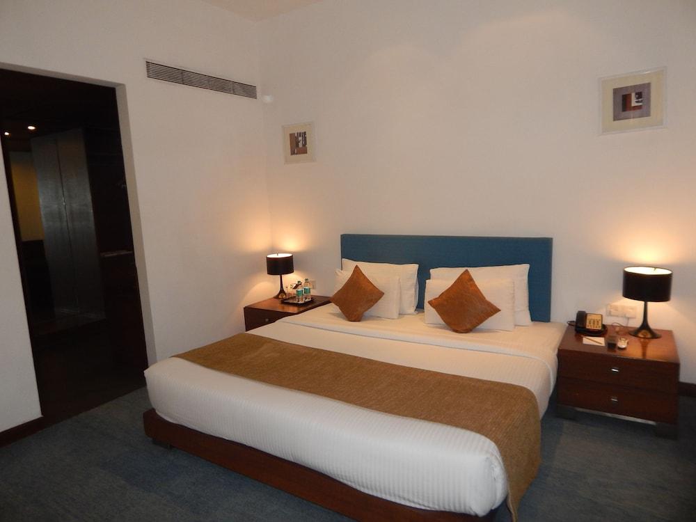 Hotel Parc Estique Pune Luaran gambar