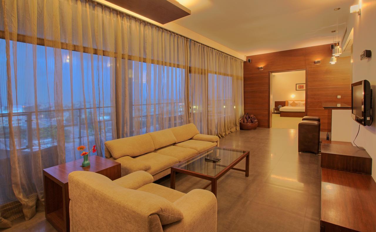 Hotel Parc Estique Pune Luaran gambar