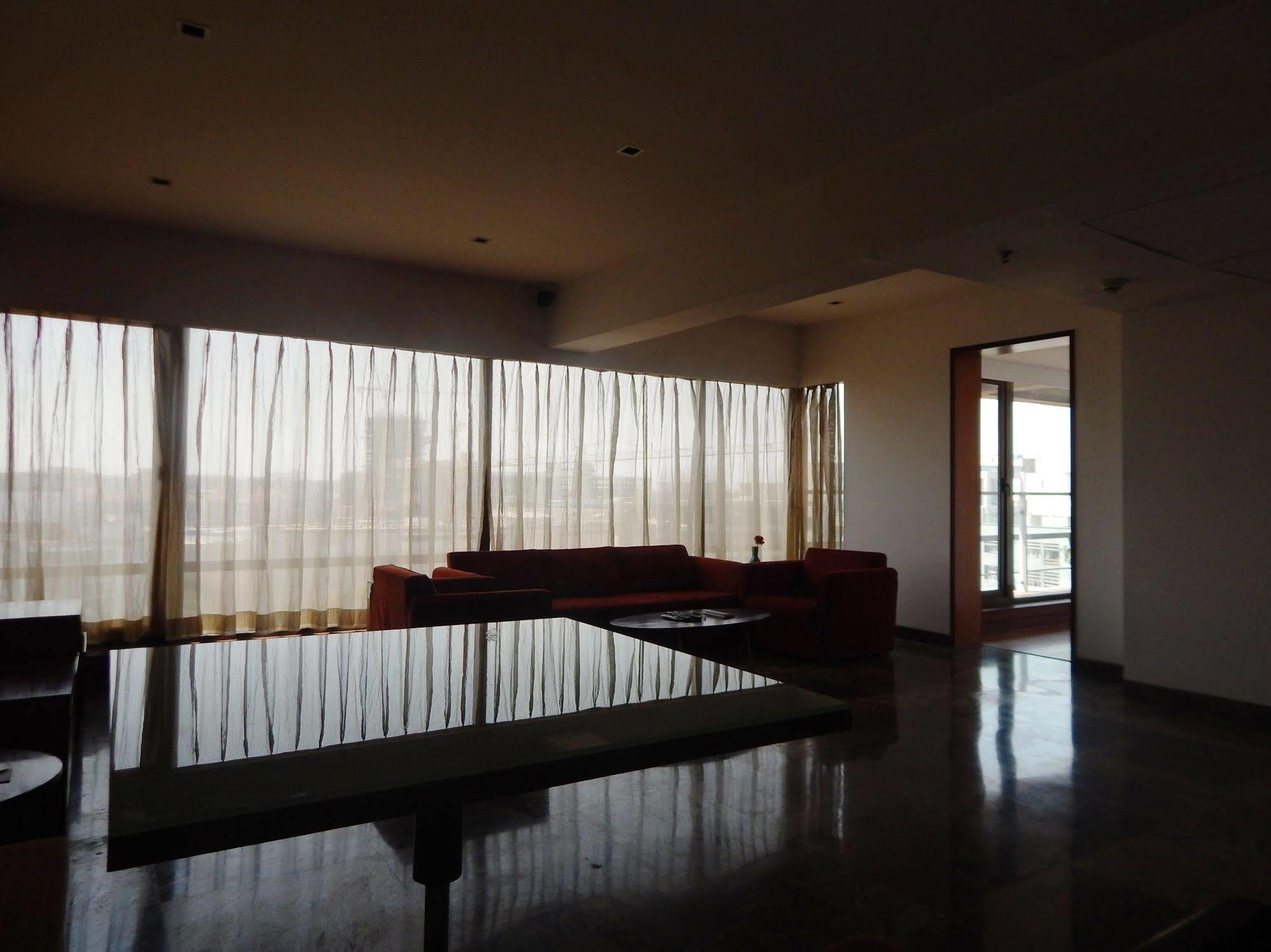 Hotel Parc Estique Pune Luaran gambar