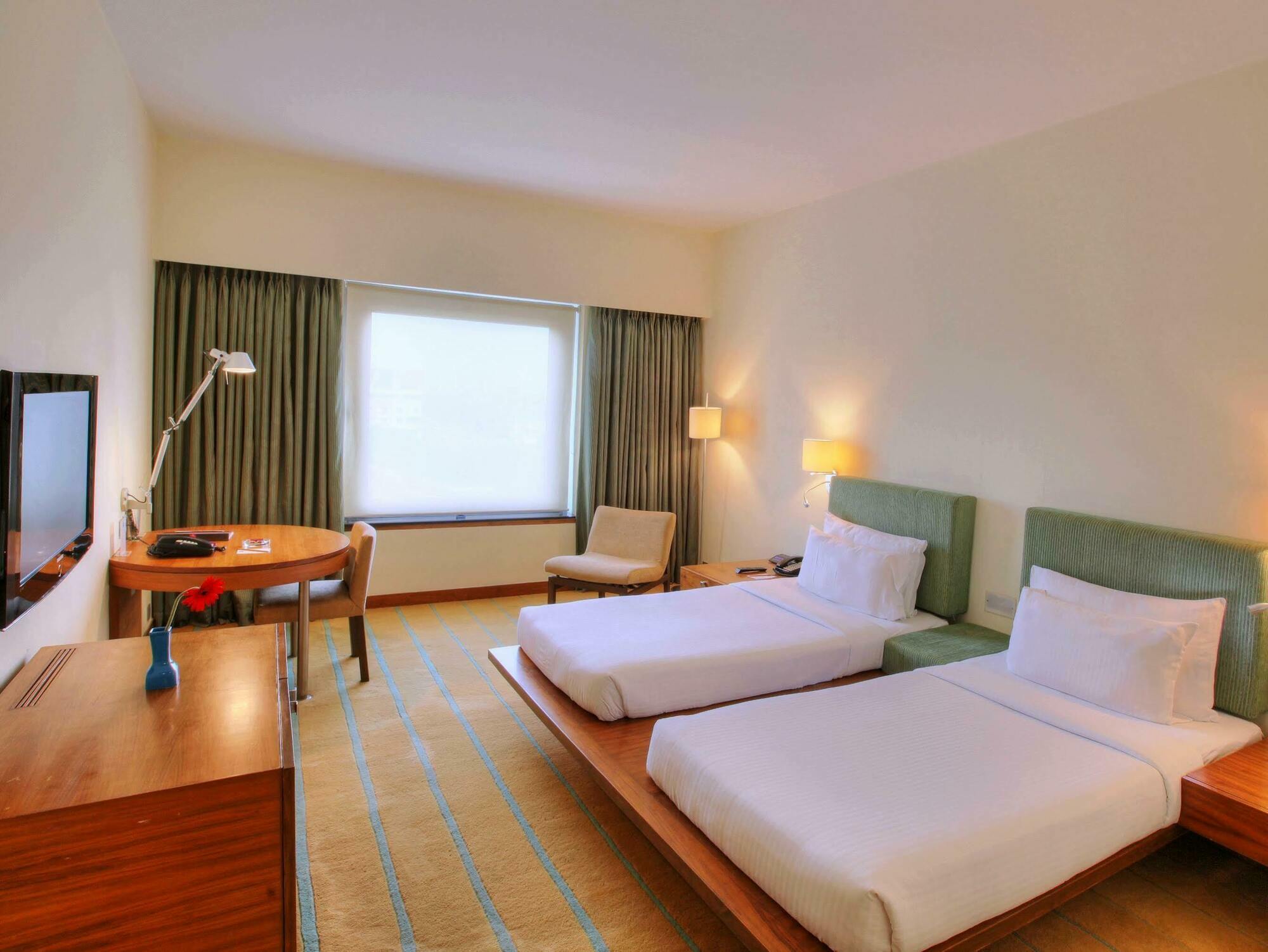 Hotel Parc Estique Pune Luaran gambar